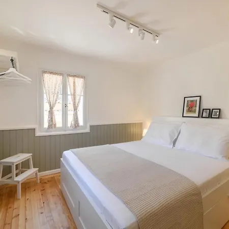 Apartment Keramidogatos Marie Guest House, Corfu Old Town *